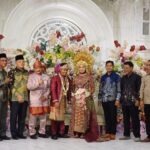 Pererat Silaturahmi, Pengurus DPD IKM Banyuasin Hadiri Pernikahan Keponakan Ketua DPW IKM Kaltara di Palembang IMG-20260104-WA0055